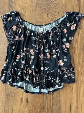 O’Neill women’s floral top, size small